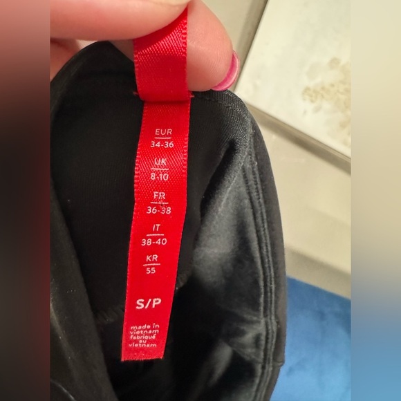 Spanx Very Black Leather Moto letting - Picture 6 of 6